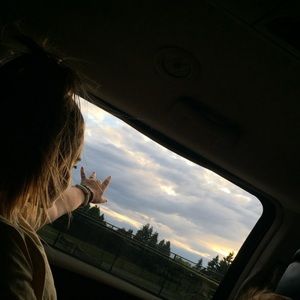 Meet your Posher, Bayley